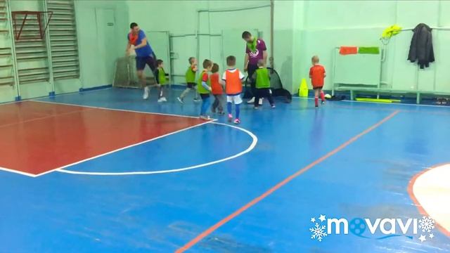 Отличная комбинация и гол на тренировке маленьких чемпионов смотреть онлайн