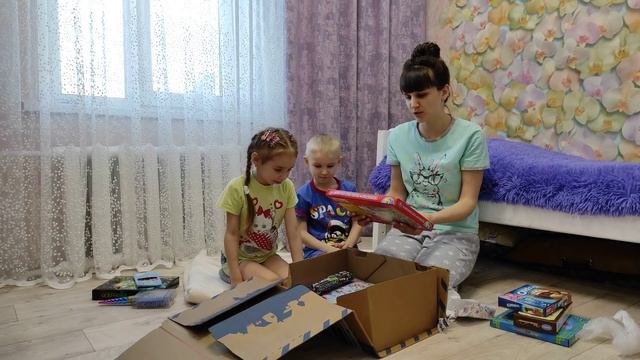 ГОТОВИМСЯ К РЕМОНТУ/ПОДАРКИ ОТ ПОДПИСЧИЦЫ/ДЕТИ В ВОСТОРГЕ смотреть онлайн