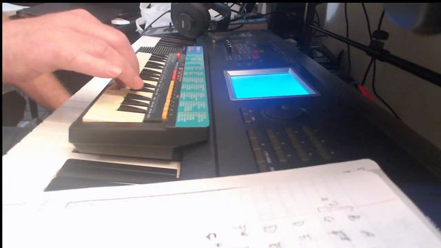 Neon Lights (Kraftwerk cover) смотреть онлайн