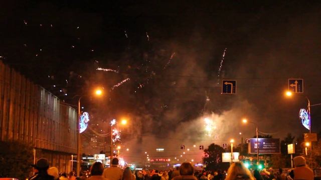 Челябинск - фейерверк на день города 13.09.2015 смотреть онлайн