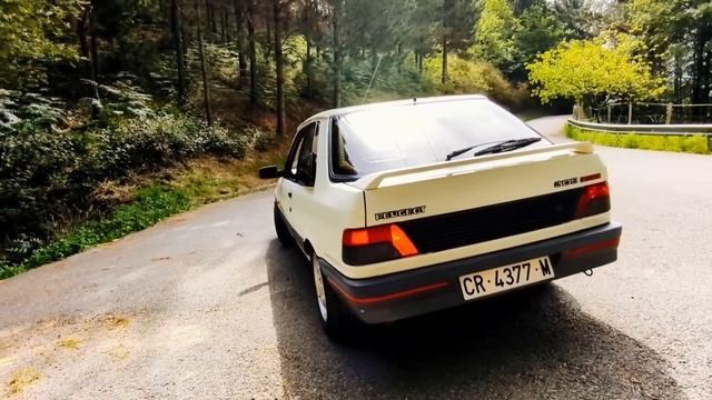 MENOS QUE COCHES ? PEUGEOT 309 GTI ? смотреть онлайн