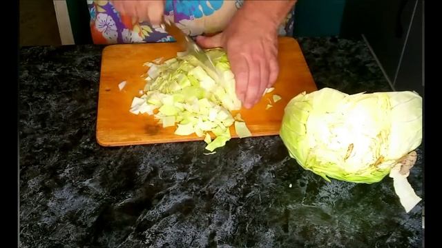 Самая вкусная тушеная капуста с мясом. Убедись сам смотреть онлайн