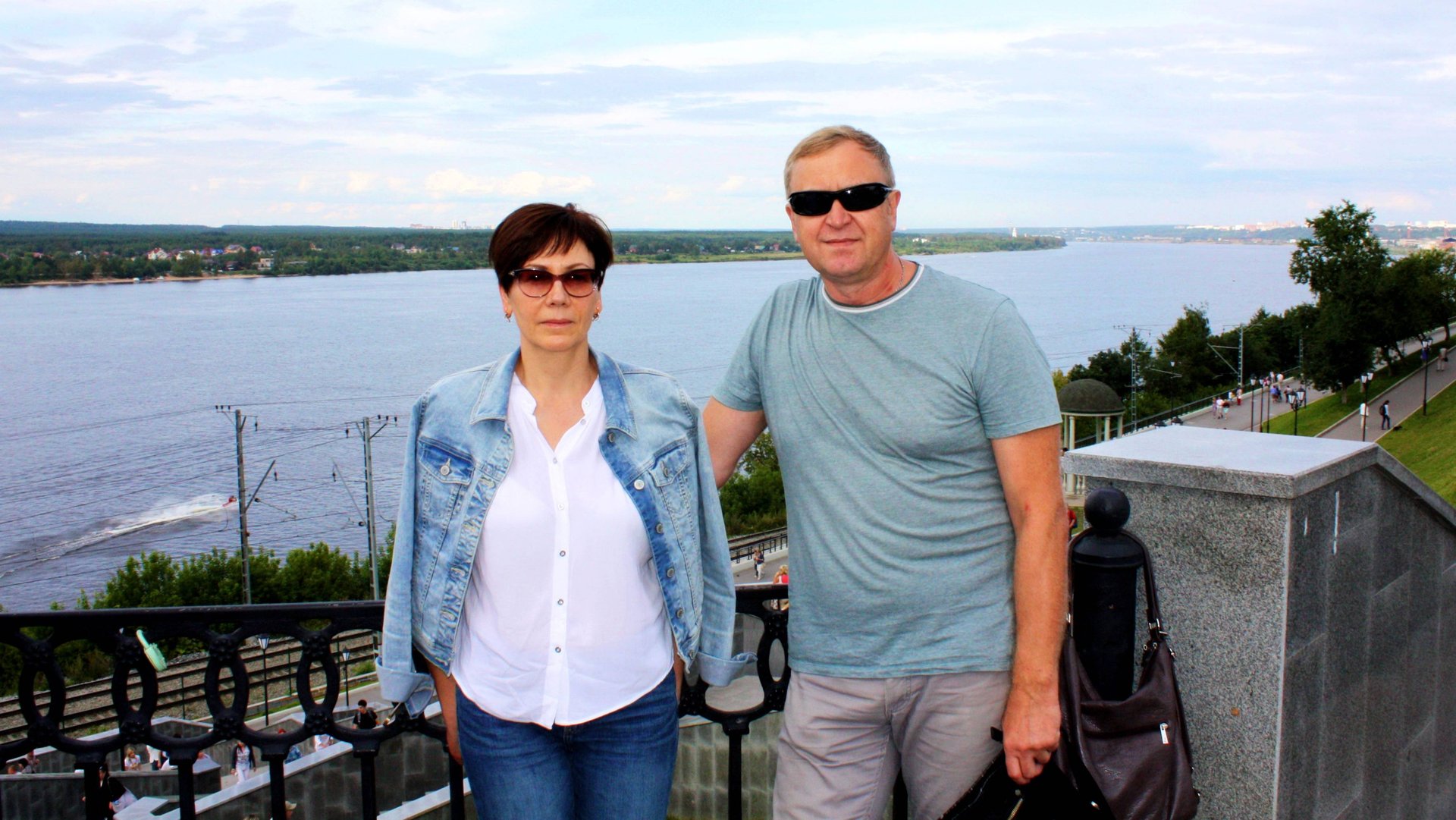 Россия . Пермь. Набережная Камы. смотреть онлайн