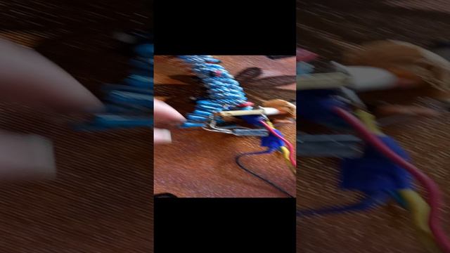 0.2 Гашочный акумулятор - Радио антенна 1000008574.mp4 смотреть онлайн