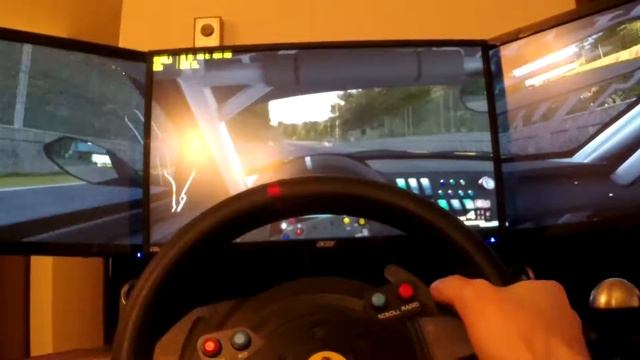 RaceRoom Racing Experience Zolder Triple Monitor GoPro Wheel Cam смотреть онлайн