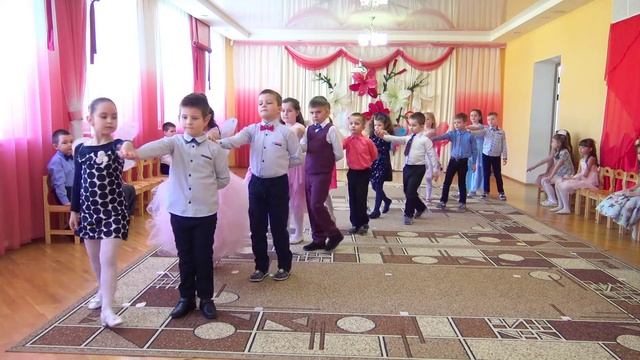 "Вальс Бабочек" в детском саду смотреть онлайн