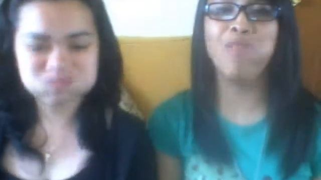 The Chubby Bunny Game... Nikki vs Eula ;) смотреть онлайн