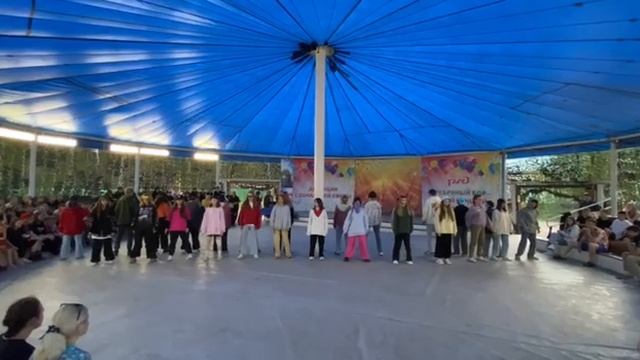 Танцы, танцы, танцы в ДОЛ "Серебряный бор" смотреть онлайн