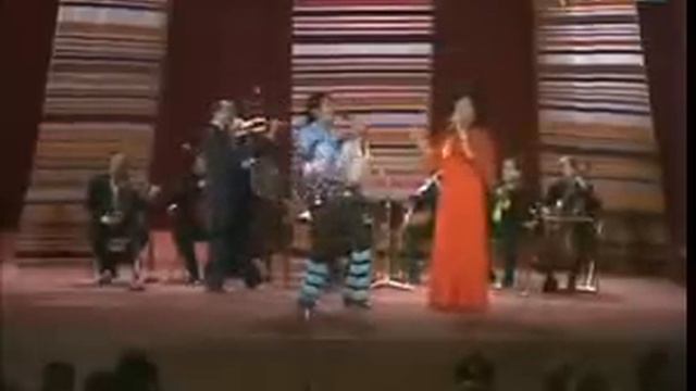 Bango Margit es Horvath Pista enekel смотреть онлайн