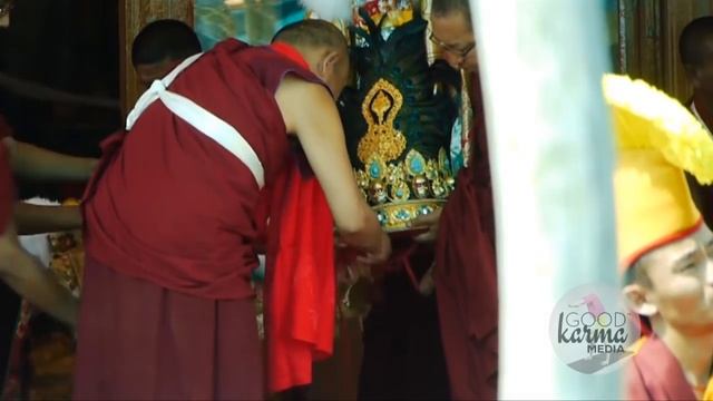 The Oracle at The Dalai Lama's Kalachakra Initiations in Ladakh ~ Good Karma Media смотреть онлайн