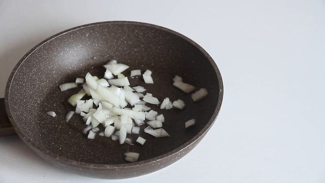 Экономное меню за 45 рублей в день! Бомж завтрак обед и ужин смотреть онлайн