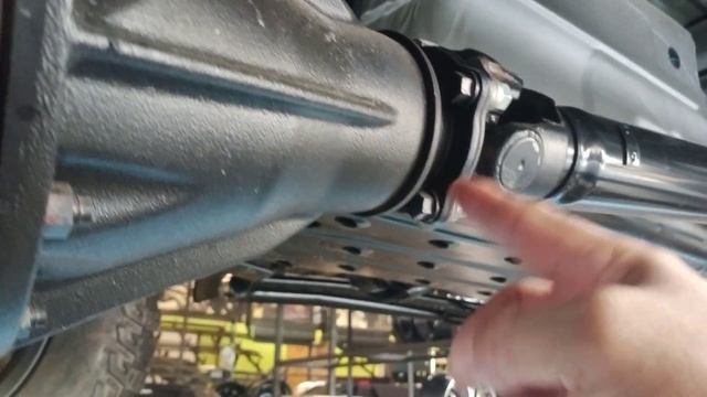 revo หัวเดียว 2.8 ช่วงล่างยก 2 นิ้วใส่ยาง 265 75 16 смотреть онлайн