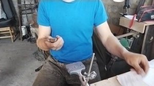 простой рабочий нож из скромной стали Р6М5К5 Быстрорез