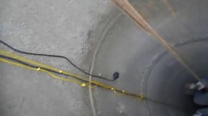 вода в дом водопровод из колодца укладываем трубы 1-я часть