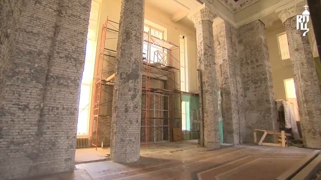 Патриарх Кирилл посетил место теракта на вокзале Волгограда. смотреть онлайн