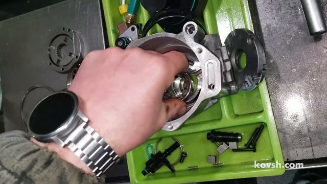 Откуда и как попадает стружка с ТНВД Delphi Common Rail DFP1 в форсунки смотреть онлайн