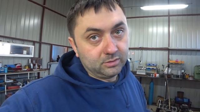 Старий Mercedes ще поживе. Розборка. Частина #1. смотреть онлайн