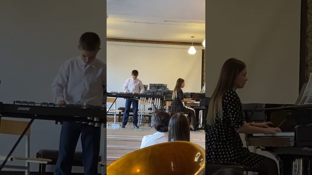 Шуберт. Музыкальный момент 3 на Ксилофоне смотреть онлайн