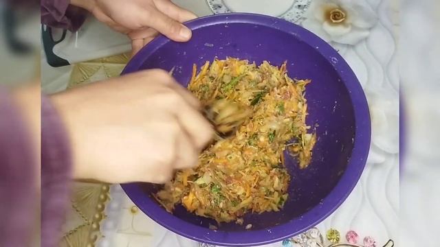 Вкусная и полезная идея для ужина/обеда из фарша и овощами смотреть онлайн