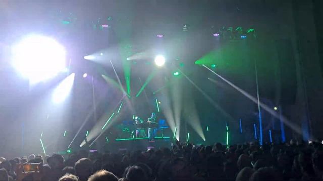 Röyksopp - The Girl and the Robot (Troxy, London 19/02/2023) смотреть онлайн