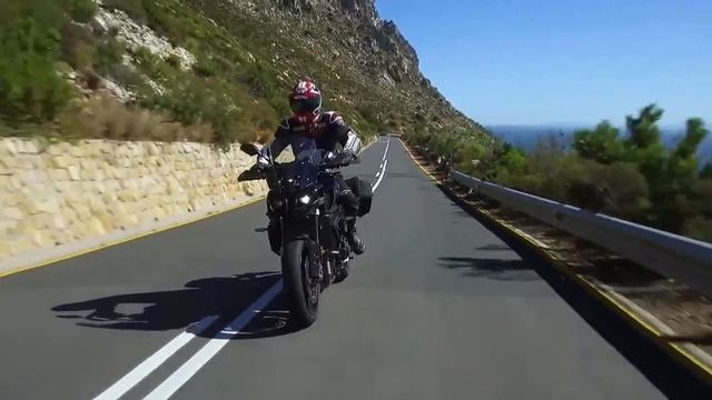 Yamaha MT-10 Touring Edition (Test) | MOTO PULS смотреть онлайн