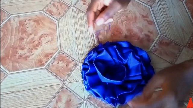 HOW TO CUT AND SEW A PLEATED ROSE SLEEVE смотреть онлайн
