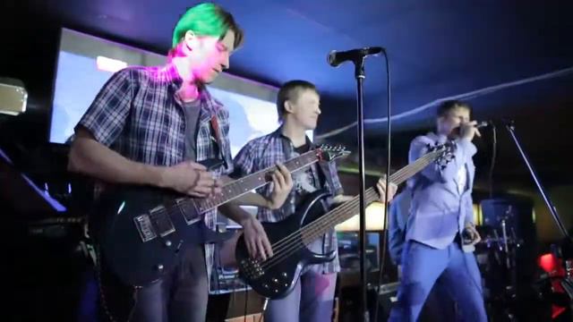 группа "Ночная Зона" в бар-клубе "Офис" смотреть онлайн
