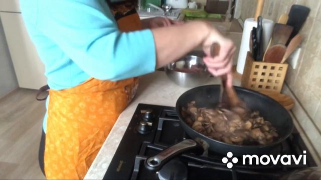 Кето рецепт ? КУРИНЫЕ БЁДРА С ГРИБАМИ смотреть онлайн