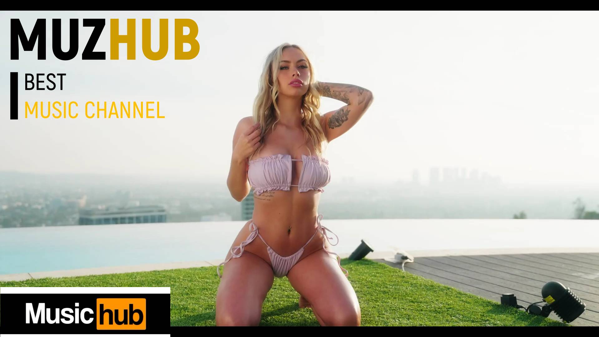 ALEX TASTY - SPACE GIRLS [MUZHUB] смотреть онлайн