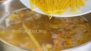 Суп с зеленым горошком????