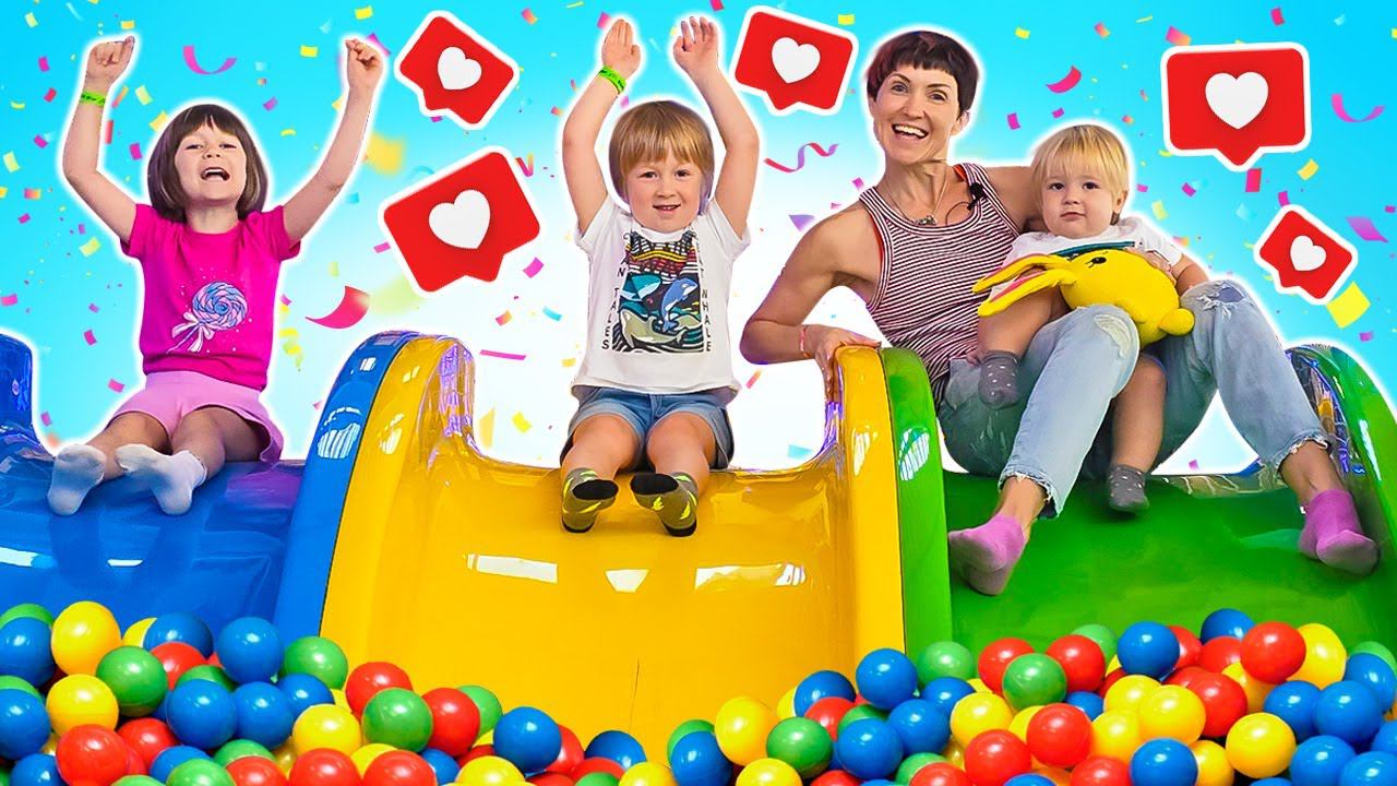 Мама для Лаки – Прятки в детском клубе! Игры для малышей и родителей смотреть онлайн