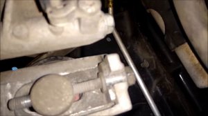 Натяжитель ролика ремня генератора в Nissan Qashqai j10 1.6i