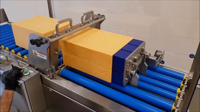 Оборудование для нарезки блоков сыра струнами Wire Cutter BL смотреть онлайн