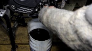 Замена масла на Bajaj Pulsar NS200\Минералка или полусинтетика\