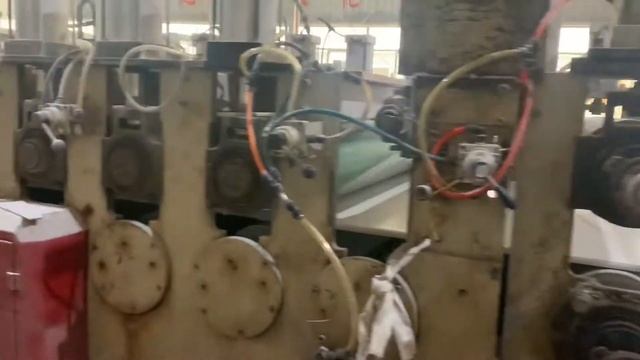White PVC foam sheet on the machine смотреть онлайн