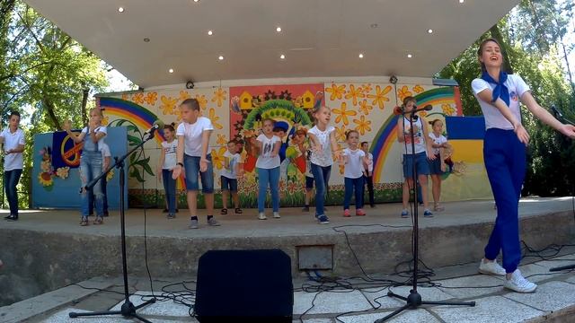 Род день 1 см Повар Булочка смотреть онлайн