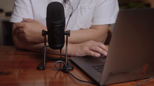 갓성비 콘덴서 마이크 FIFINE K690 리뷰 feat.개러지밴드 활용법 смотреть онлайн