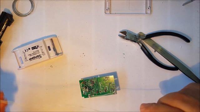 Modify Sonoff Basic  V2  To Control Remote Garage Door