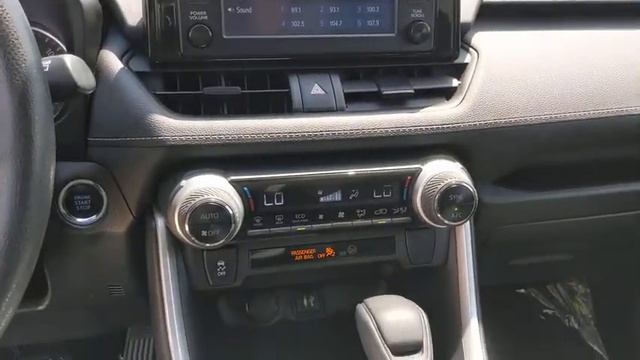 2019 Toyota RAV4 Schaumburg, Arlington Heights, Buffalo Grove, Elgin, Northbrook, IL 16484P смотреть онлайн