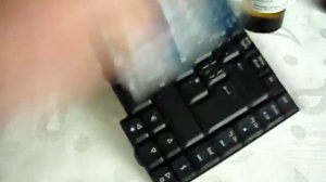 Как правильно наклеить русские буквы на клавиатуру?