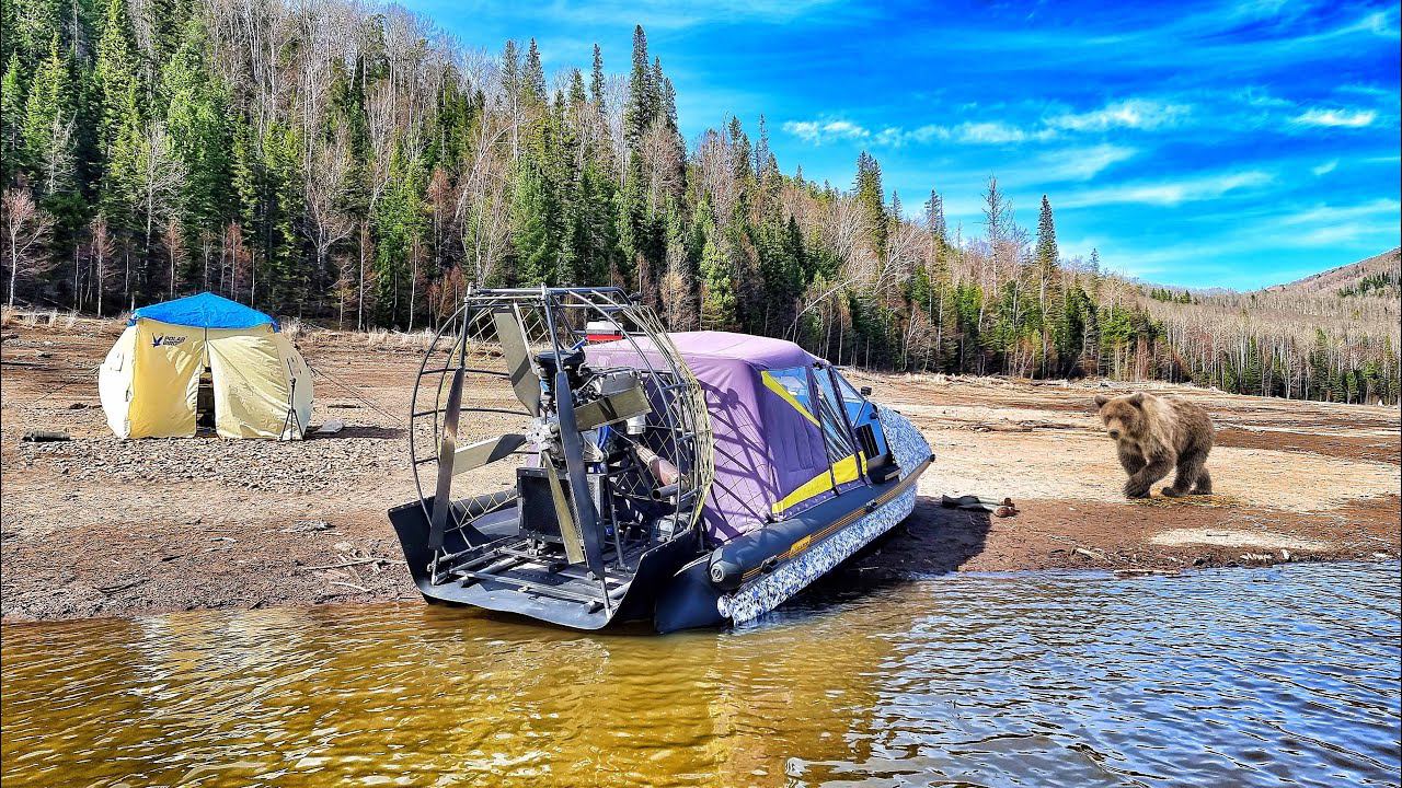 НАКОНЕЦ-ТО! С НОЧЁВКОЙ В ДИЧАЙШИХ ДЕБРЯХ! МЕДВЕДЕЙ БОЛЬШЕ ЧЕМ ЩУК! смотреть онлайн