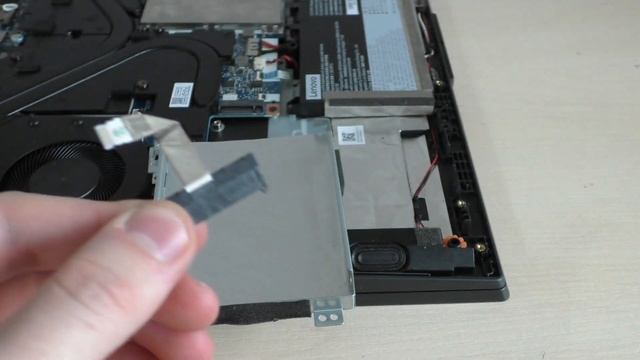 Как подключить SSD диск к ноутбуку Lenovo Legion 5