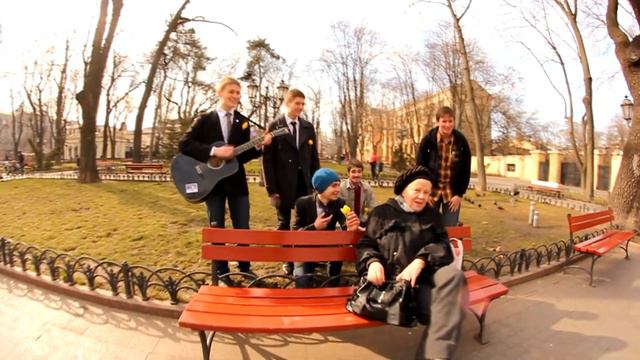 ПРАНК НАД ДЕВУШКАМИ ПЕСНЕЙ СПЛИН! смотреть онлайн