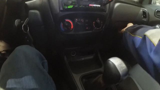Nissan Almera Масло гуталин)) смотреть онлайн