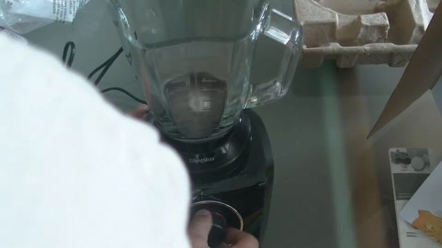 Unboxing en test gave Bosch silent Mixx blender смотреть онлайн
