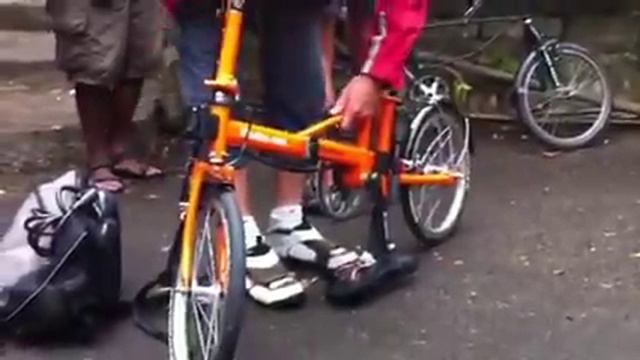Folding moulton смотреть онлайн