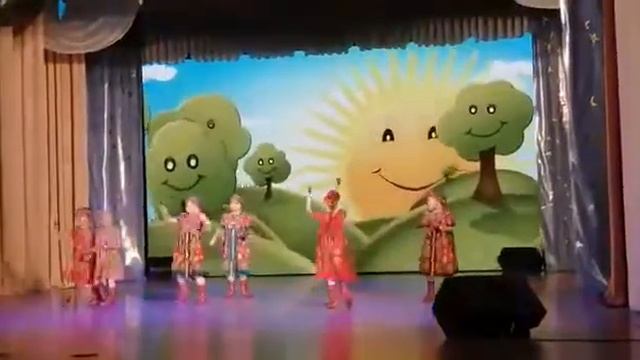 Фестиваль "Золотой ключик" 2019г. Танец с ложками.Рук. Калинина А.Р. смотреть онлайн