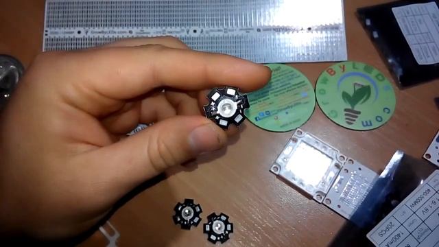 DIY Grow LED lamps №36.730nm (far red); 5W BRONZE (2chip), SILVER (3chip), GOLD (4chip) смотреть онлайн