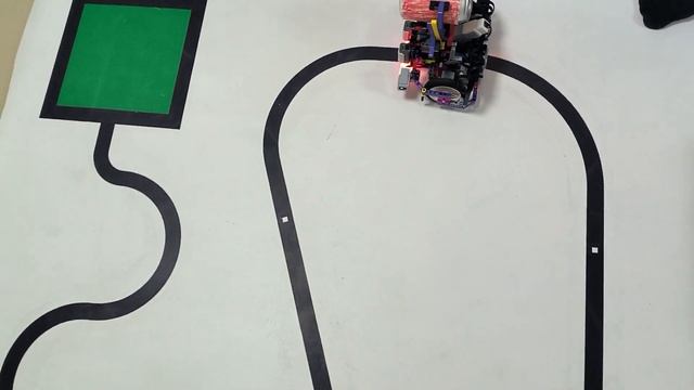 Роботовия Huge. Робофинист 2023 смотреть онлайн