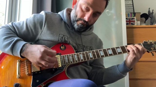 Epiphone Les Paul (Korean) on the clean channel Mr Lookie! Sounds so mellow 😊 смотреть онлайн